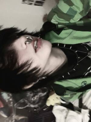 A post by @morbiddog on TikTok caption: this audio gives me moira vibes #emo#scenekid#scemo