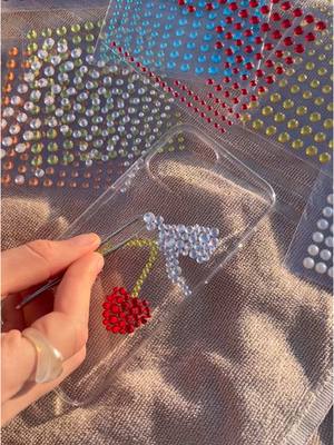 A post by @derya.tavas on TikTok caption: Rhinestone phone case DIY💎💞