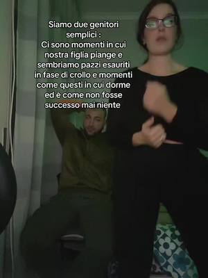 A post by @noemimarinocoach on TikTok caption: Vita da neo genitori #figlia #neogenitori #genitori #family #baby #vitadamamma #neiperte #viral #foryou