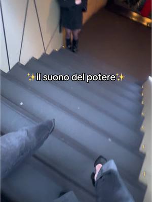 A post by @chiaraspista on TikTok caption: potentissime😂😂😂😂😂@gaia 