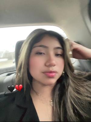 A post by @aracelylopez372 on TikTok