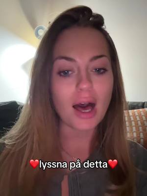 A post by @stillehilma on TikTok caption: Aww människor är så söta