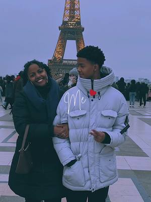 A post by @mariaamado98 on TikTok caption: #CapCut #monpremieramour #mongarcon💙 #momofboys #paris #toureiffelparis #mereetfils ❤️❤️❤️🥰🙏🏾