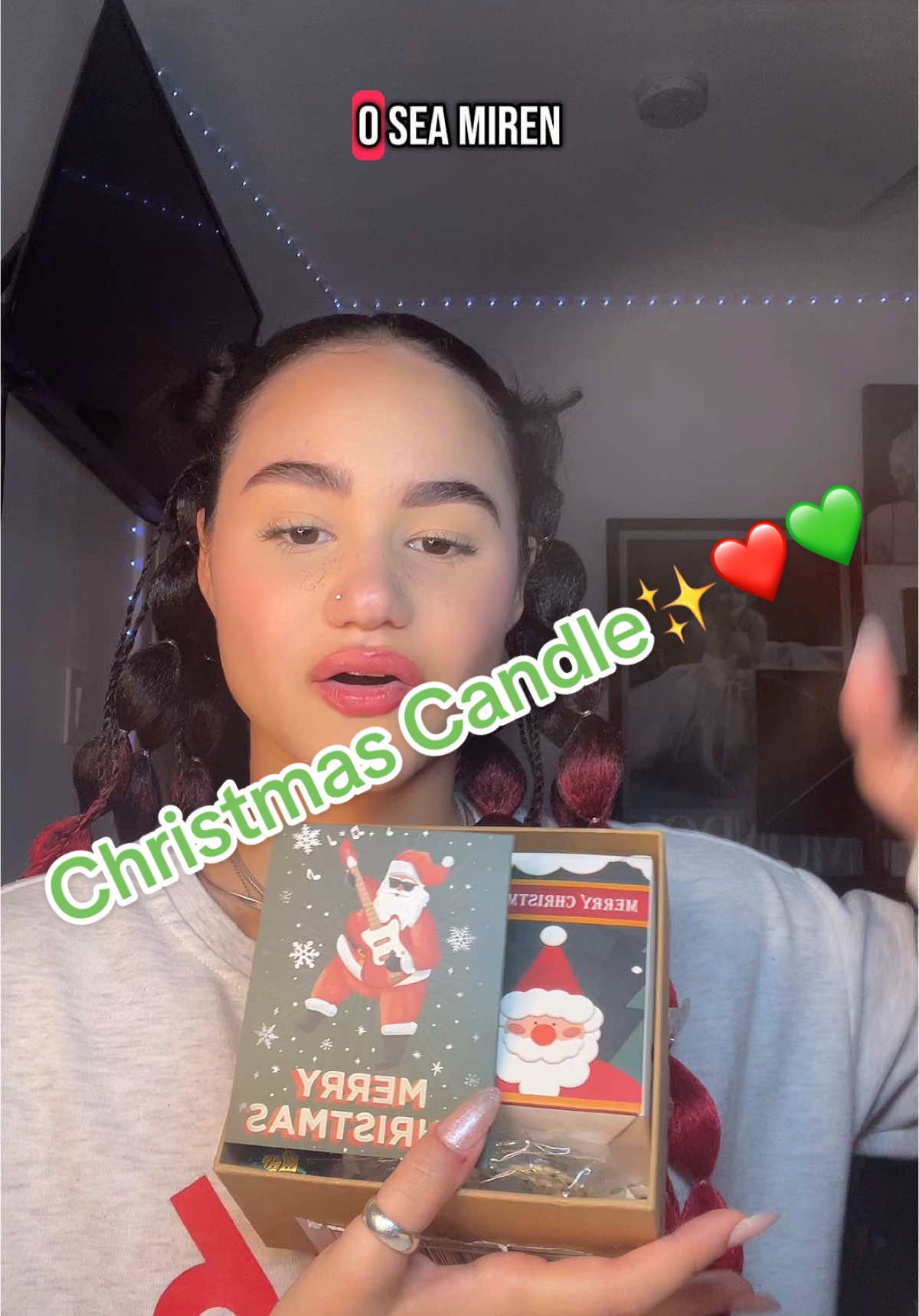 A post by @naizetica24 on TikTok caption: Amando,  super agradecida que talento🕯️💚❤️ #christmascandle #candle #homemadecandles #naizetica24 #fyp #xyzbca 