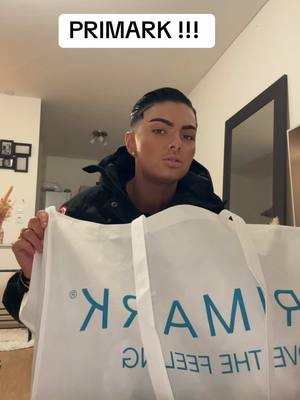 A post by @lisajulyasantos on TikTok caption: Vous avez un primark vous ? 😍😍😍@TikTok France @TikTok #france#pourtoi#fyp#foryoupage#tiktokfrance🇨🇵#fypシ゚#primark#transition 