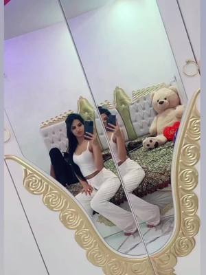 A post by @mira...anetova on TikTok caption: 😘🧸😘😏😏😏#fyppppppppppppppppppppppp 