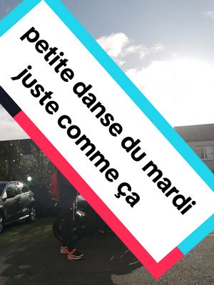 A post by @crazy.tof.57 on TikTok caption: #motardsfrance #joiedevivre🌸💕bienvenue #pur son #bikerlife #une belle journée à vous toutes et tous 🫶sur vous #je vais juste au sport pour les mauvaises langues 🤣🤣1km#