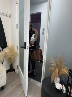 A post by @glazestyles on TikTok caption: A Day In The Life Of A NYC Hairstylist💕  #creatorsearchinsights #wiginstall #leaveoutsewin #nycleaveout #nychairstylist #explorepage #foryou #longislandhairstylist #brooklynhairstylist #atlantahairstylist #manhattanhairstylist #glazestyles #trending 