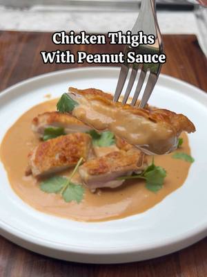 A post by @chefthombateman on TikTok caption: Chicken thighs with Peanut Sauce Sauce Recipe. 200ml Coconut milk 2 tbsp peanut butter 1 tsp minced garlic 1 tbsp chilli crisp 1 tbsp honey / Maple 2 tbsp dark soy Juice of 1 lime Reduce until a nice coating consistency  #chicken #cooking #tips #cookingathome #chicken #peanut #peanutbutter #lime #soy #midweek #easy #EasyRecipes #reels