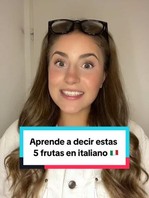 A post by @florianneimbert on TikTok caption: Aprende a decir estas 5 frutas en italiano 🇮🇹😱 IG: florianne_imbert  #fyp #foryou #foryoupage #4u #parati #fypシ #viral #trending #idioma #idiomas #italiano #italian #italy #italia #italy🇮🇹 #aprende #aprendeidiomas #aprendeitaliano #aprendeitalianoconflo #AprendeConTikTok #aprendeentitktok #italianlanguage #italiani #idiomaitaliano #diferencias #cultura #clases #clasesonline #fluentinitalian #culture #vocabulary #italiancheck #clases #cursos #cursosonline #cursosidiomas 