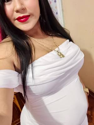 A post by @infantegaby25 on TikTok caption: #marudaresentender🤭 #noehmadurado🤭🤭🤣🤣🤣 #babyshower #princess💖💖 