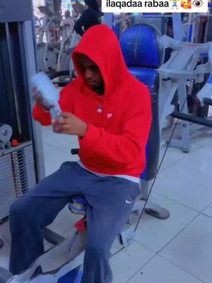 A post by @wll___wiyeer on TikTok caption: gabar gym 🏋️‍♂️ 💪  ilaqadaa rabaaa #jungkook #faoryoupage #fail #you  @Sihaam Tahlil @FADXi funny☠📍🤍 @lajecley💗 @miss suro @sunta raga 