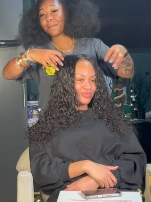 A post by @beautyishername_x on TikTok caption: Closure sewin with no glue used 🤍  #tayahsbeautytrap🏚  #newjerseyhairstylist #jerseyhairstylist #phillyhairstylist #nychairstylist #protectivestyles #naturalhair #wiginstall #kinkycurlyhair #dmvhair  #baltimorehairstylist #curlyextensions #gluelessclosuresewin#26inchwig #wigtok #wigstyling