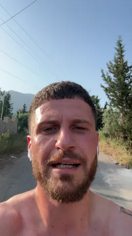 A post by @gj3th3 on TikTok caption: 20k run         #albania #vlora #missyou #fitness #strong #wellbeing #letsgetbackontrack 