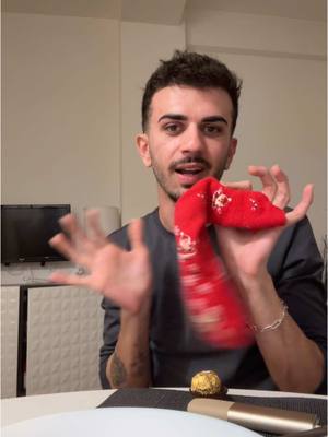 A post by @sasycacciatore on TikTok caption: E che asmr 