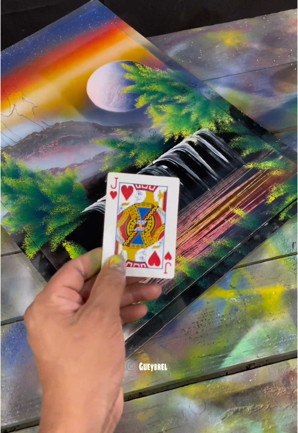 A post by @gueybrel on TikTok caption: ✅PARTE 2 en mi perfil!!😁✌️ No te pierdas mis próximos videos !!!👀🔥 SÍGUEME! #spraypaint #gueybrel #graffiti #arte #arteurbano #drawing #dibujo #acrylicpainting #acrylic #argentina #artista #2025 