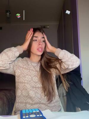 A post by @imsaralarusca on TikTok caption: la vedo nera