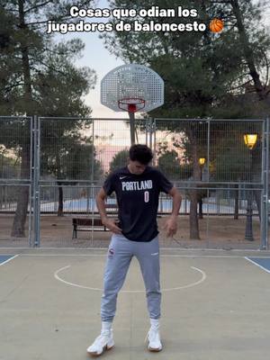 A post by @jorge_bball on TikTok caption: Cosas que odian los jugares de baloncesto 🏀  #baloncesto #basketball #bball 