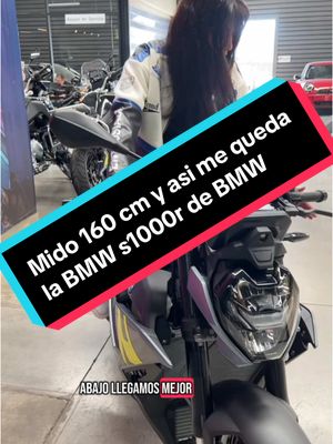 A post by @kokorideroficial on TikTok caption: Empezamos el año con esta belleza  de @Motos en México ☑️  #koko #kokorider #bikergirl #chicabiker #mido160yasimequedaestamoto #s1000r  #bmw 