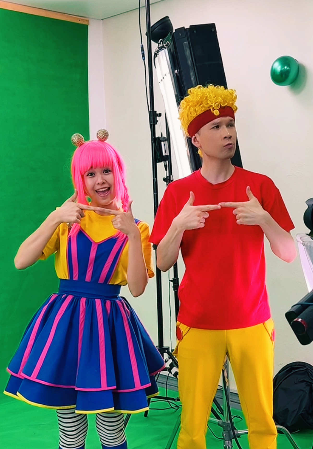 A post by @dbillions_chicky on TikTok caption: What a cute trend🤭  #dbillions #chicky #lyalya #trending #cute #fyp 