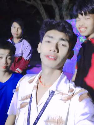 A post by @tinlinmoe8 on TikTok caption: #joinလိုက်ပီလေဆရာတပည့်တွေ#following #fyp 