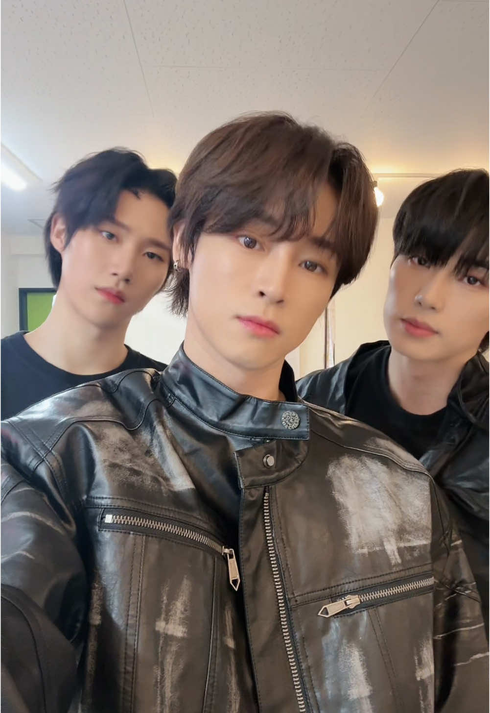 A post by @karam_0628 on TikTok caption: Whoo🌟 #fyp #추천 