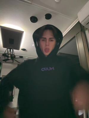 A post by @moisesperezz on TikTok