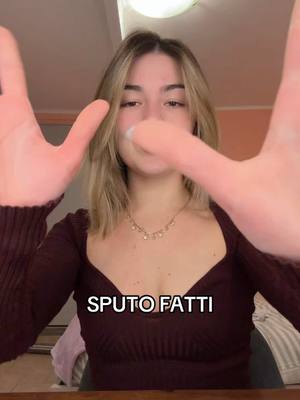 A post by @giadopiado on TikTok caption: no hate- amo questo trend #sputofatti 