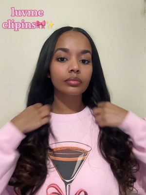 A post by @denahabib1 on TikTok caption: these highlighted clipins from @Luvmehair is BOMB!🎀✨💗 #luvmeclipin #clipinfornaturalhair #luvmeforyou #luvme #luvmehair #TikTokShop #tiktokmademebuyit #luvmehairreview #shoplunarnewyear #fashionlookbook #fyp #fypシ 