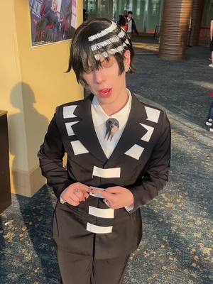 A post by @fizzcos on TikTok caption: Lets report to my father 😏👆#souleater #deaththekid #fyp #cosplay @ASH! @Skye 