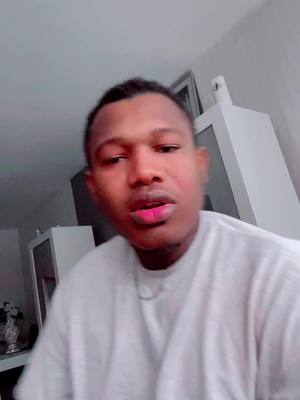 A post by @onpidiossky1 on TikTok caption: ##tiktokmali🇲🇱🇲🇱00223😘😘 #tiktokmalienne💚💛🧡🇲🇱 #tiktokmali🇲🇱223😘📽🌹a #tiktok_india 