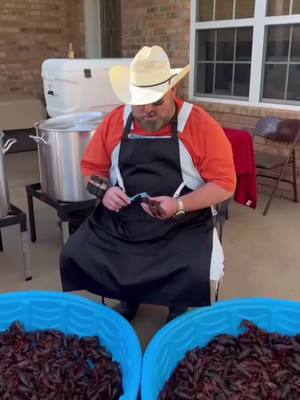 A post by @pepperbellypete on TikTok caption: Crawfish Boil. #cooking #crawfish #fyp 