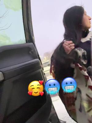 A post by @_zoilithay on TikTok caption: #sonrie😃nada🏊🏻‍♀️te☕️cuesta💰 