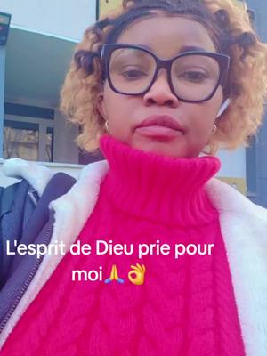 A post by @lunadinars on TikTok caption: #esprit de Dieu mon rédempteur,  ma force mon tout 🙏👌❤️