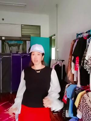 A post by @user113548664 on TikTok caption: မျက်နှာမြင်ချစ်ခင်ပါစီ🙏သာလီစွနှင့်ဂါဝရပါ🙏သင်္ကြန်လရာသီနီးလာလို့#foryou #ရခိုင်tiktok #💝💙💝💙💝💙💝💙 @❤️‍🩹Aye Nyein San❤️‍🩹🪶 