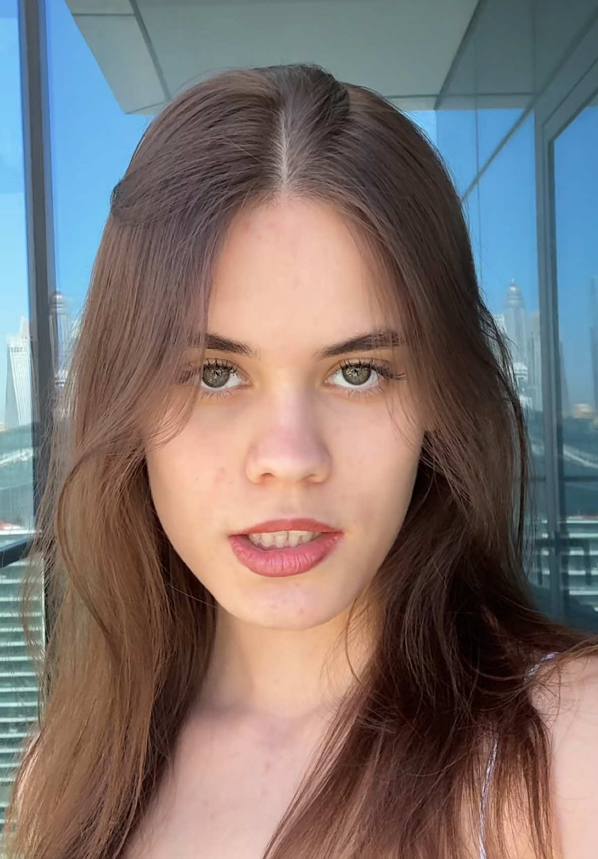 A post by @anniemiia on TikTok caption: Чиллю в Дубае☀️ тг: anniiemia