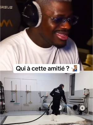 A post by @trixx__0 on TikTok caption: @ cette personne 💙 #amitié #amis #copain 