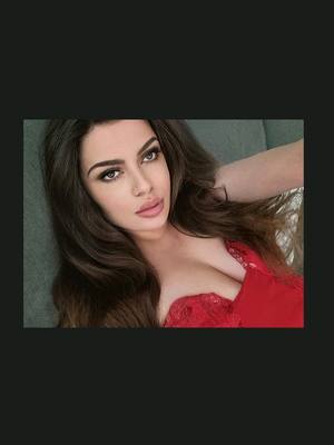 A post by @justka_alliss on TikTok caption: #👄Justyś👄 #poland🇵🇱 #👄👄👄 #🖤 