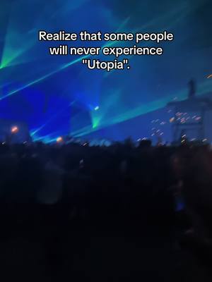 A post by @levi.0388 on TikTok caption: #travis #utopia #travisscott #laflame #gelredome #worldtour @Travis Scott 