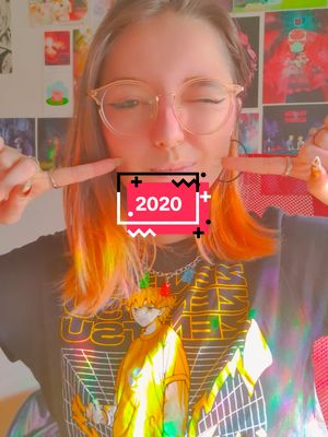 A post by @aida.tm on TikTok caption: Aida 2020 molaba 🤭 aún sigue de vez en cuando #anime #2020 #otaku #otakugirl #fyp #parati #manga #hyperpop 