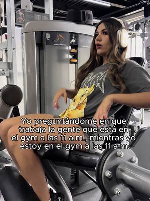 A post by @soyanasaucedo on TikTok caption: ¿Pues que no trabajan o que? 🙃🤣  #gym #humor #cuu 