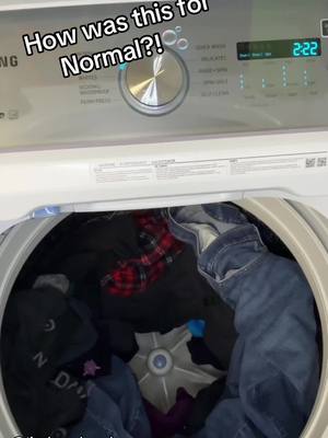 A post by @tinaloveslaundry on TikTok caption: How was this for a Normal load?! I think it was perfect! So good!💕🫧 #laundrytok#laundryoverload #laundryobsession#laundryasmr #asmr#fyp#fypage#viral#sudsy #suds#spongeasmr#spongeplay #powder#powderasmr#liquid #liquiddetergent#ilovelaundry #laundryday#laundryroom#sogood #thissmelledamazing#2025#bekind #BeNice#loveeveryone#smilebig #treatpeoplehowyouwanttobetreated