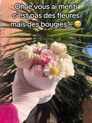 A post by @s.candel.creation on TikTok caption: Bouquet de fondants parfumé 🕯️🌷 Commande et renseignements en MP 📩 #saintvalentin #bouquet #saintvalentin #ohjevousaimenti 