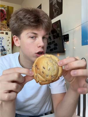 A post by @m.axim on TikTok caption: 🍪🍪🍪