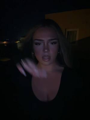 A post by @b.tringa on TikTok caption: #foryou #tiktok #faro #potugal 