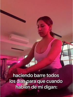 A post by @belietty_ on TikTok caption: Amo aquí 🤍 #barre #barreclass #pilates #pilatesworkout #pilatesbody #barrebody #itgirl #itgirls 