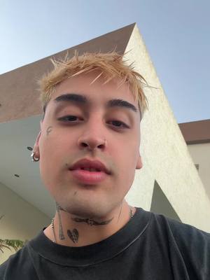 A post by @tiagottia on TikTok caption: SISISISI 