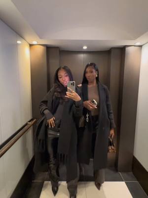 A post by @safiyarozi on TikTok caption: Day in the life: as a corporate babe, if you truly love it, I promise you, you’ll make time for it <3 - ﻿﻿Multifaceted babe, working in tech & content babe - ﻿Girls night out, celebrating my sistas @Chisom x birthday - ﻿﻿Maximising your day  #fyp #romanticisinglife #success #career #corporatebabe #corporatebaddie #womenintech #Lifestyle #worklifebalance #outfitinspo #motivation #becomingher 