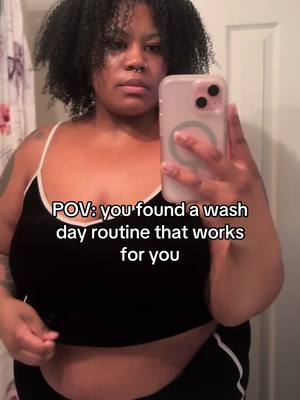 A post by @_bxbyy.nisee on TikTok caption: #naturalhair #washday #washandgo #4a4bhair #thedouxmousse #thedouxhairproducts #fyp #fypシ 