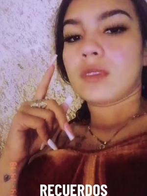 A post by @esbeydi60 on TikTok caption: #Recuerdos